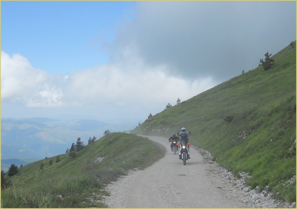 Strade Bianche in Moto